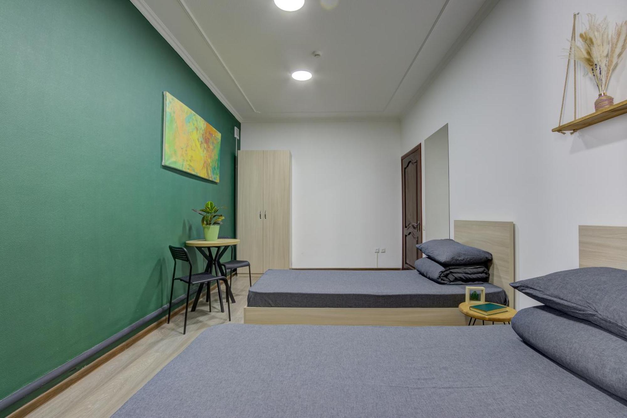 People Hostel & Coworking 比什凯克 外观 照片