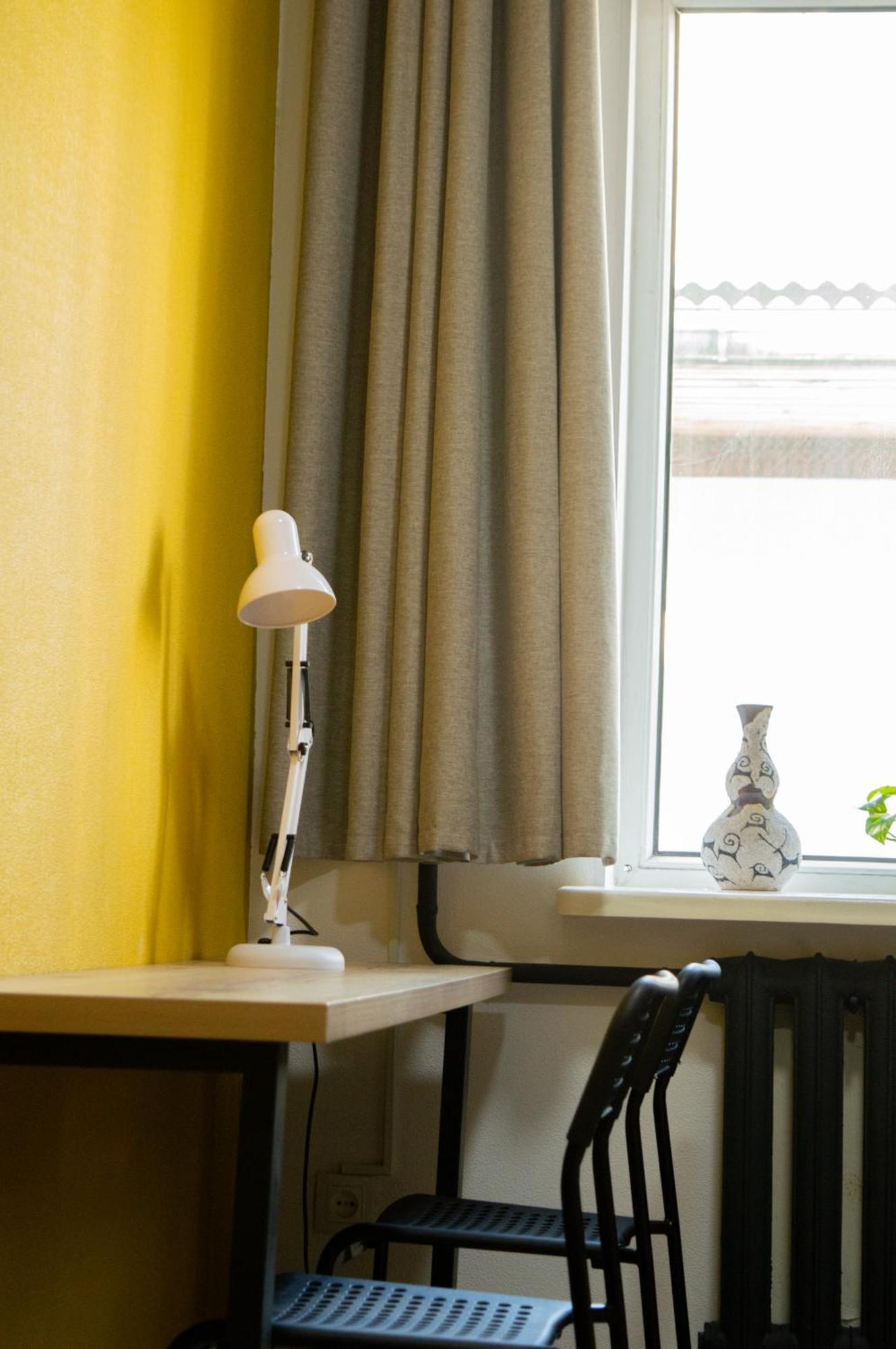 People Hostel & Coworking 比什凯克 外观 照片